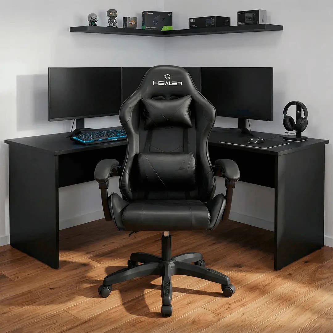 Visão frontal da Cadeira Gamer Wells Preta Healer mostrando seu design ergonômico